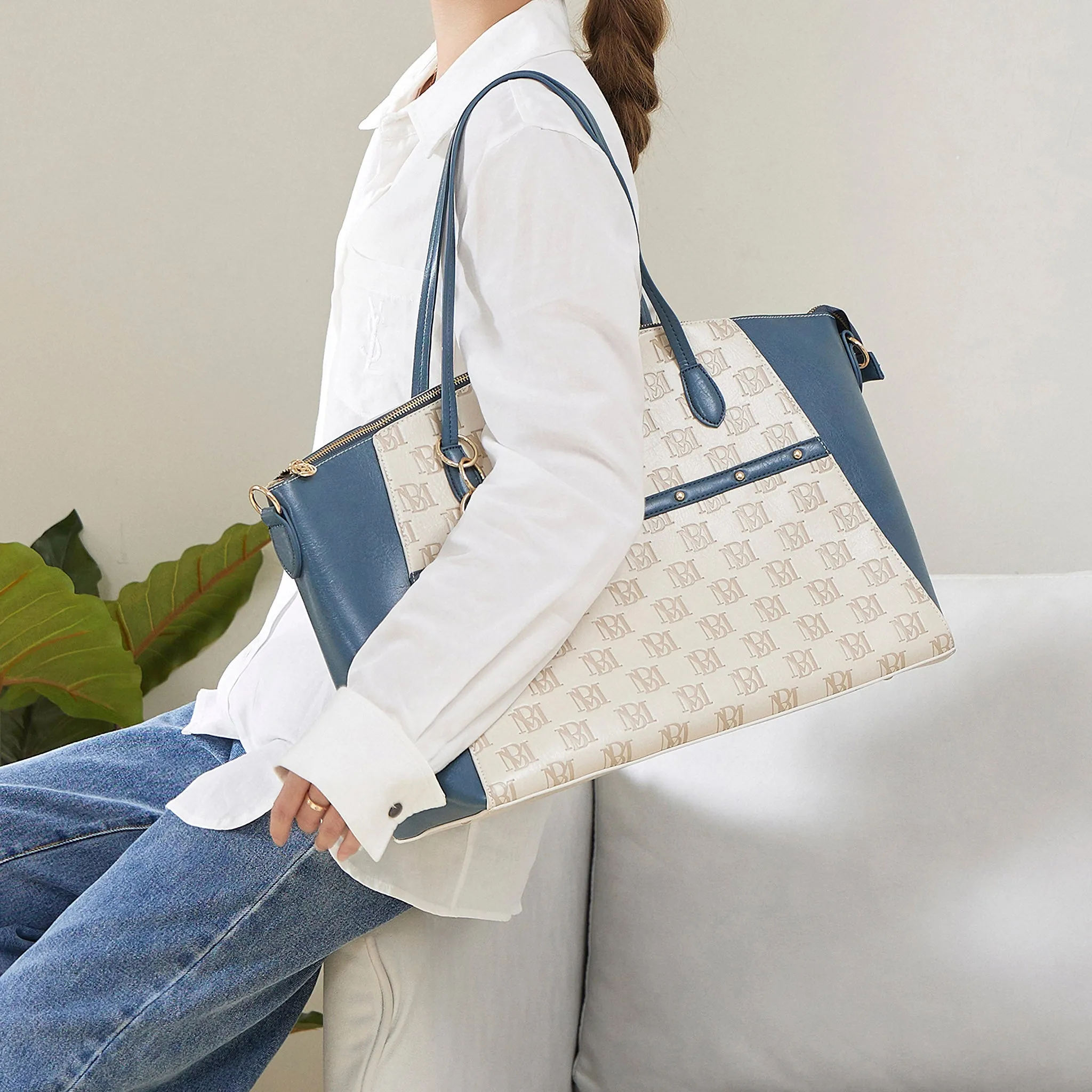 Caroline Vegan Leather Monogram Weekender Duffel Bag - Image 16