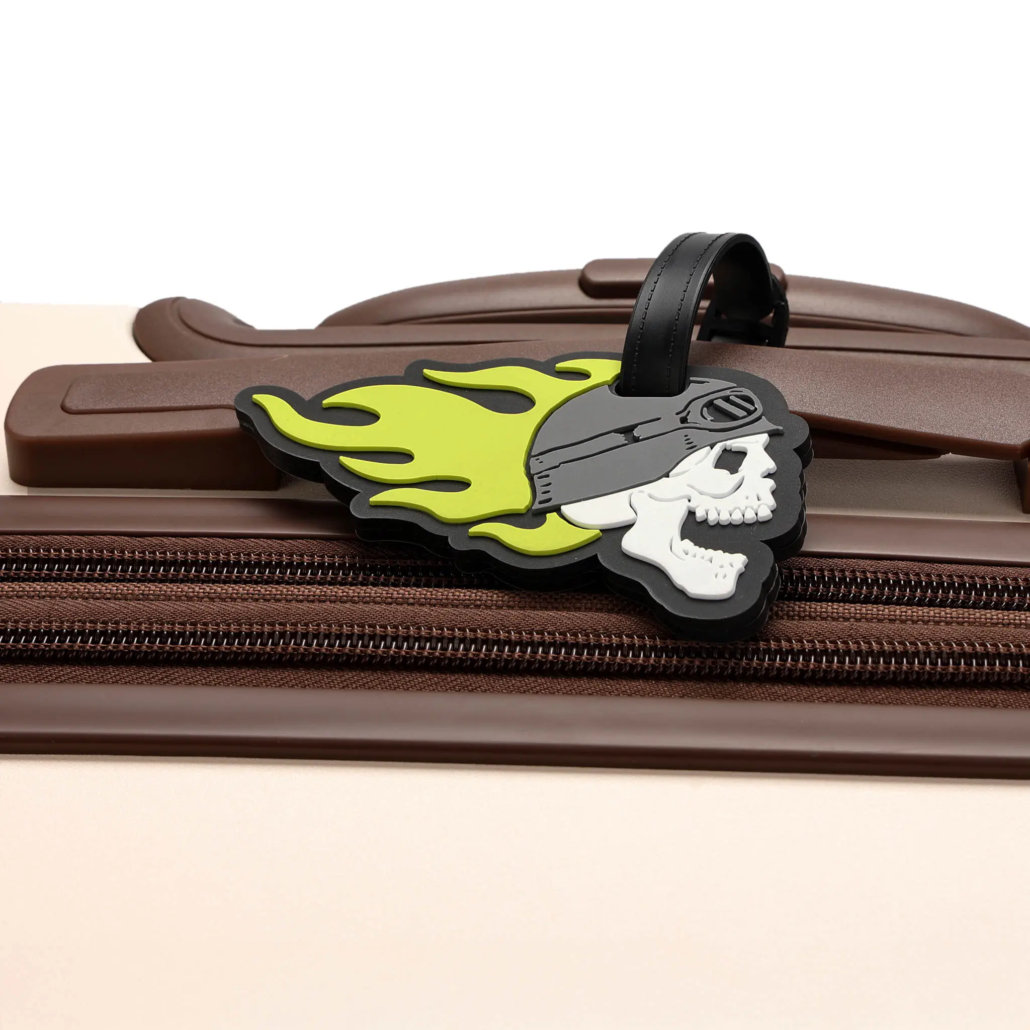American Heritage 2-Piece Suitcase ID Tag Set with Adjustable Straps - Image 3