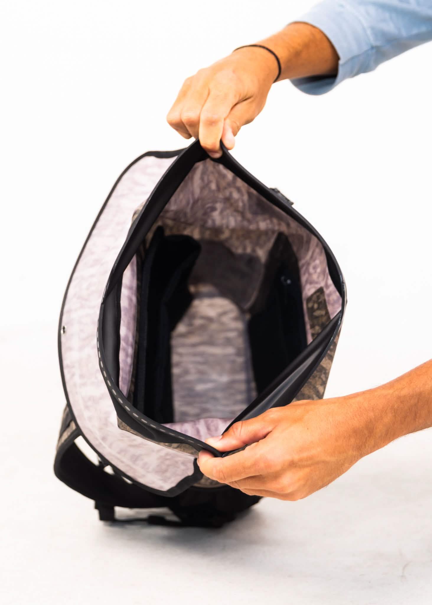 Waterproof Floating Backpack Dry Bag - Image 9