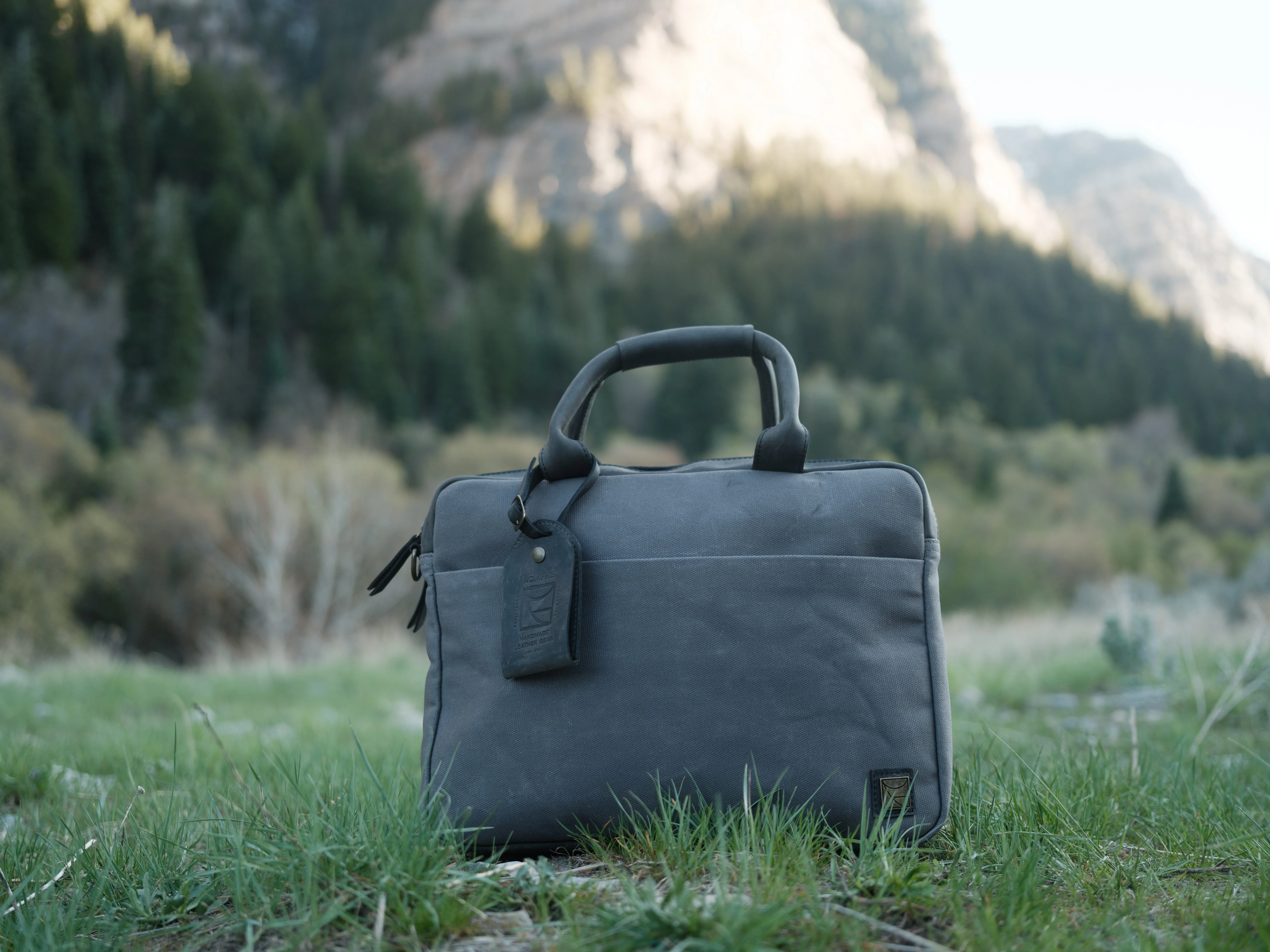 Waxed Canvas Pilot Bag - Image 6