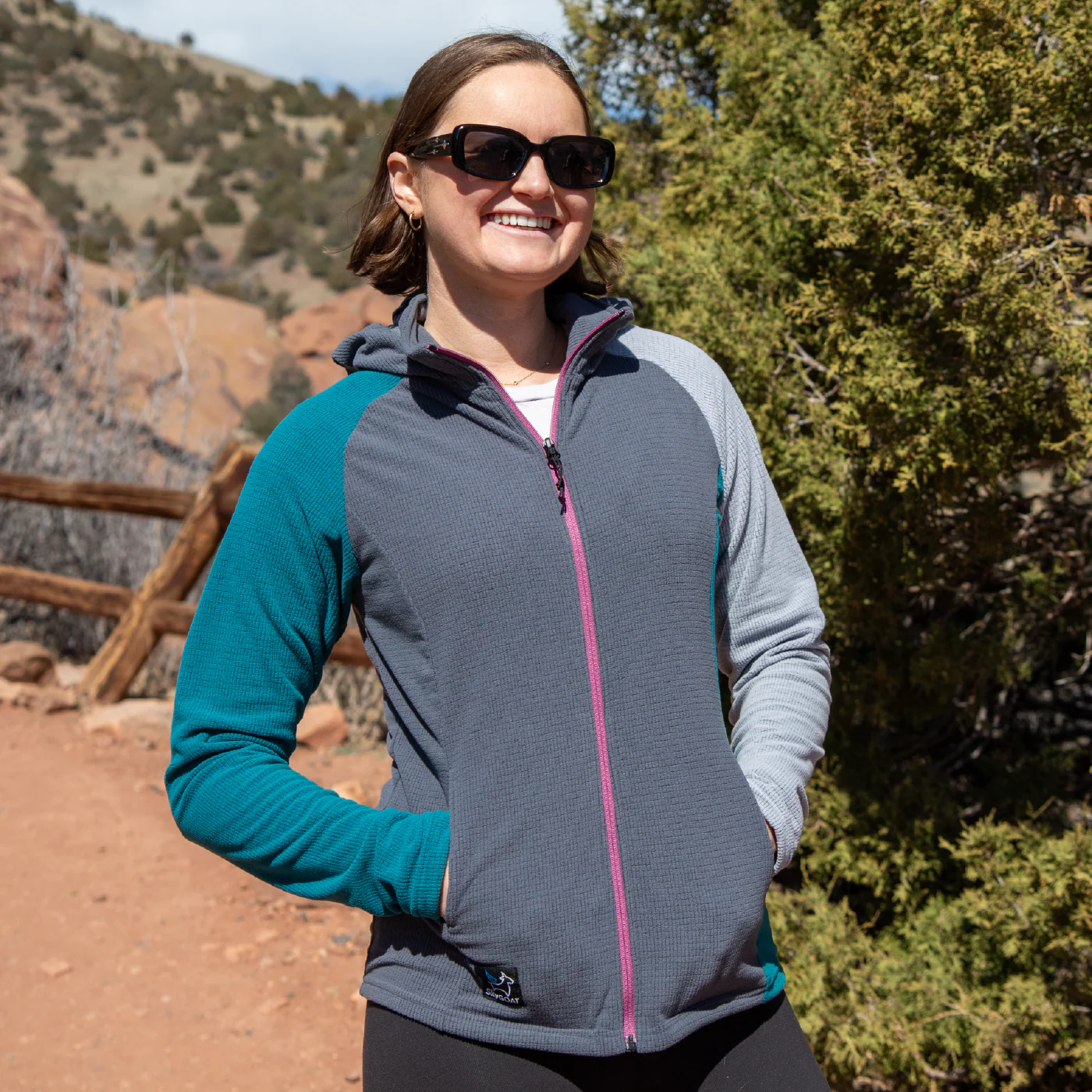 Women's CAMP Hooded Jacket - Image 11