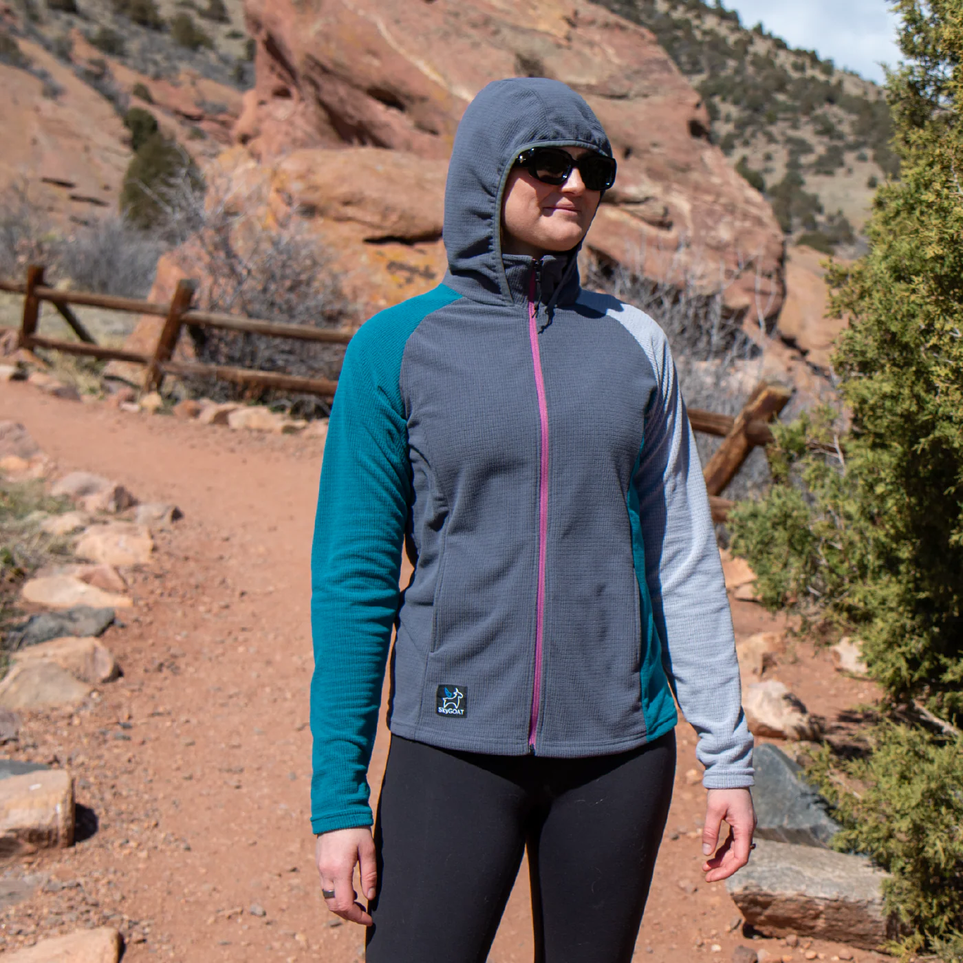 Women's CAMP Hooded Jacket - Image 13