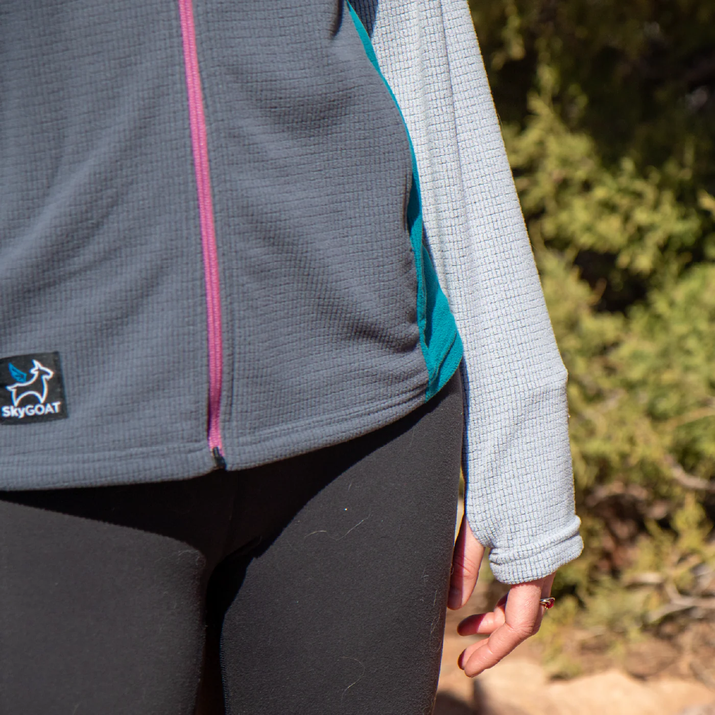 Women's CAMP Jacket - Image 14
