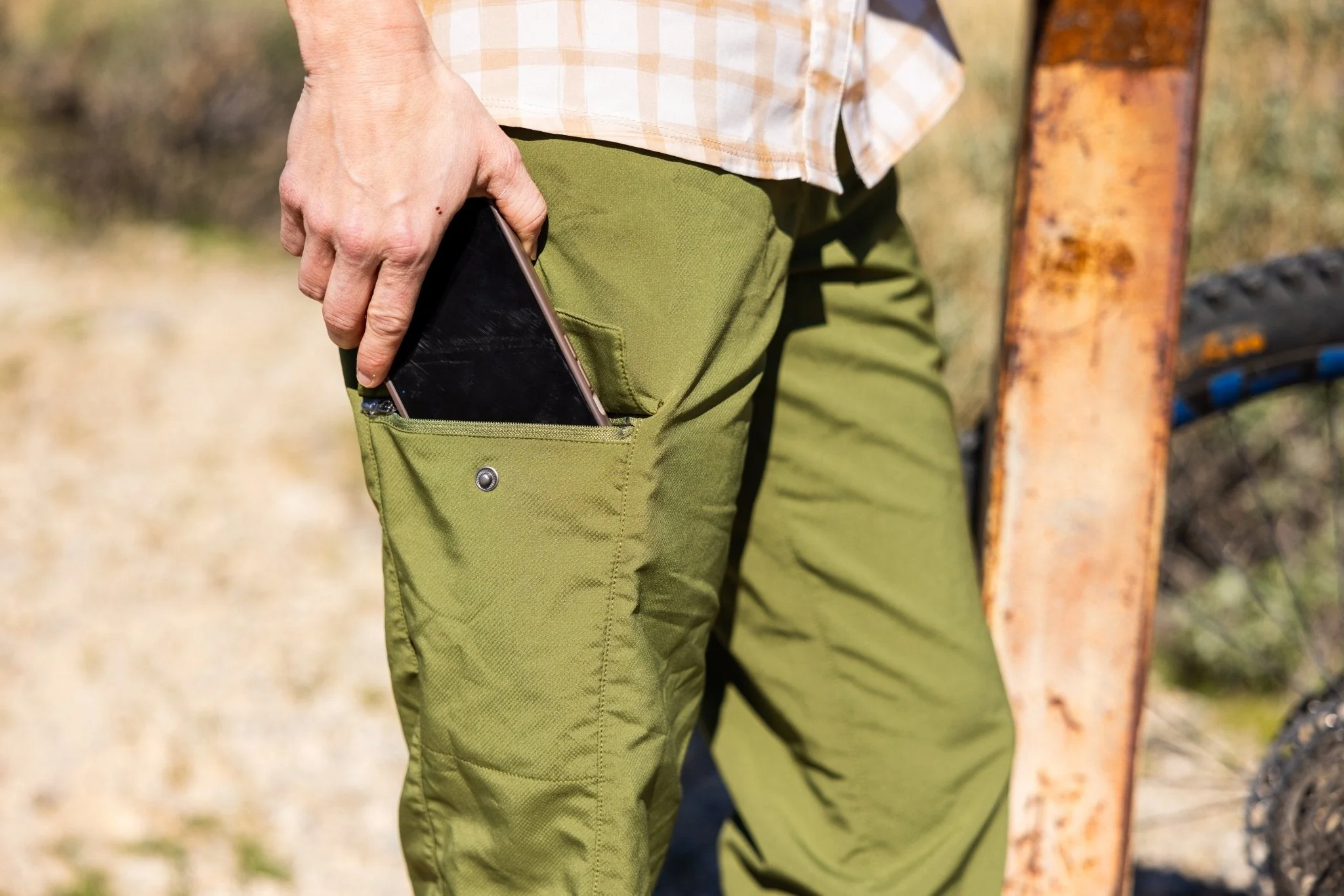 Women's Element Tech-Stretch Cargo Pant - Image 11