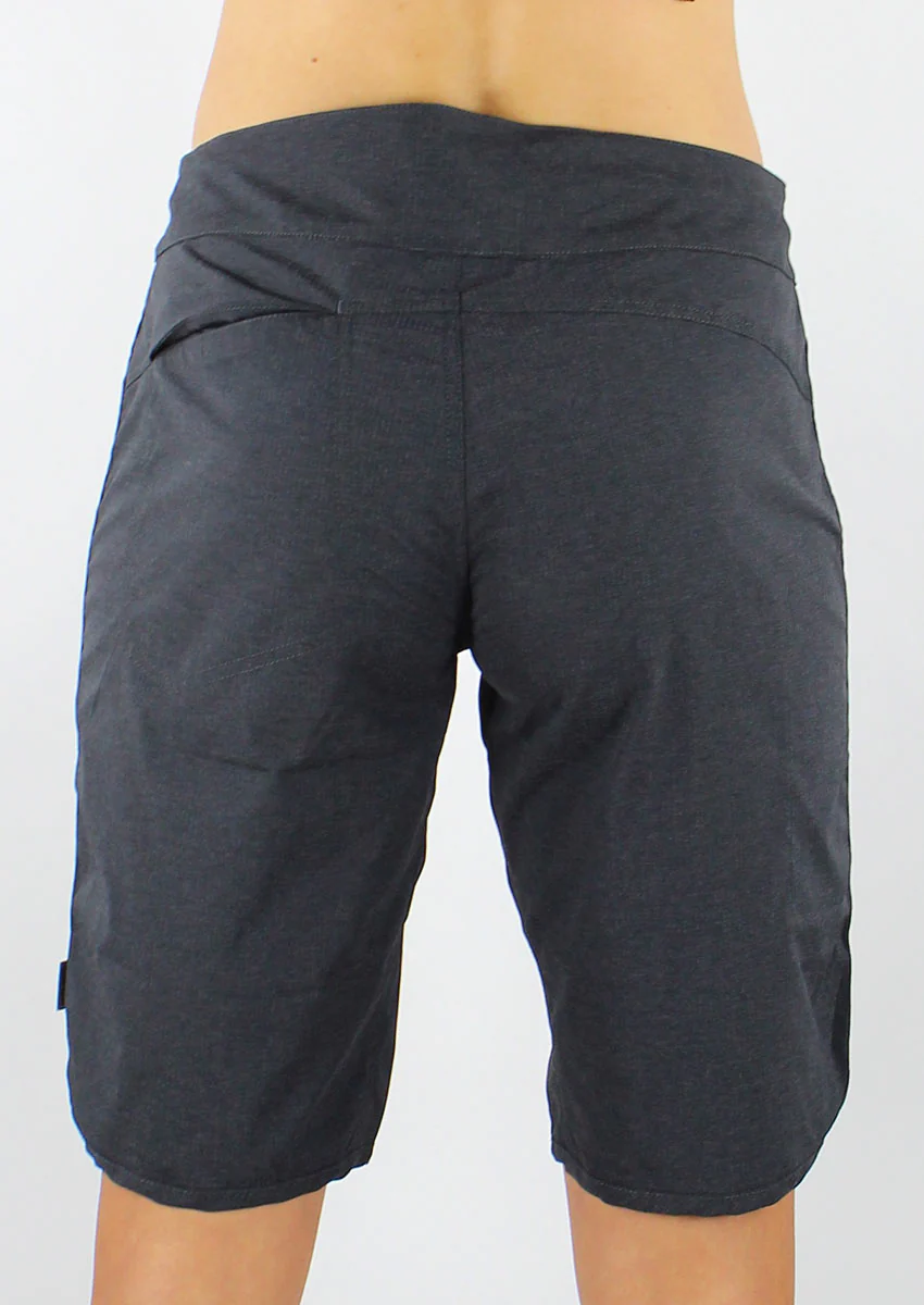 Women's Savvy Surf the Trail Shorts 11" - Image 11