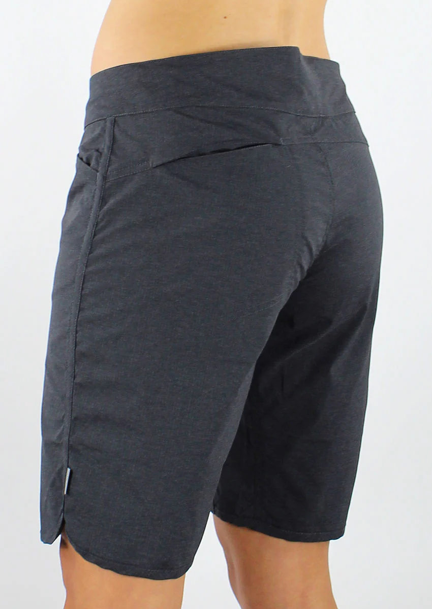 Women's Savvy Surf the Trail Shorts 11" - Image 12